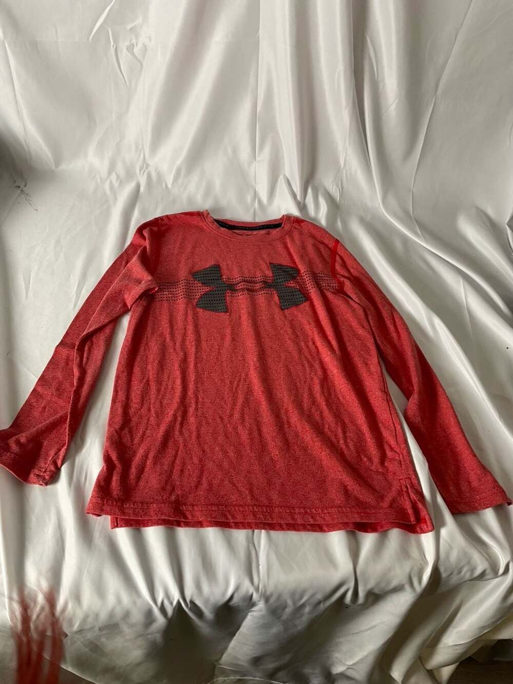 Under Armour Threadborne Long Sleeve Size YMD Red
